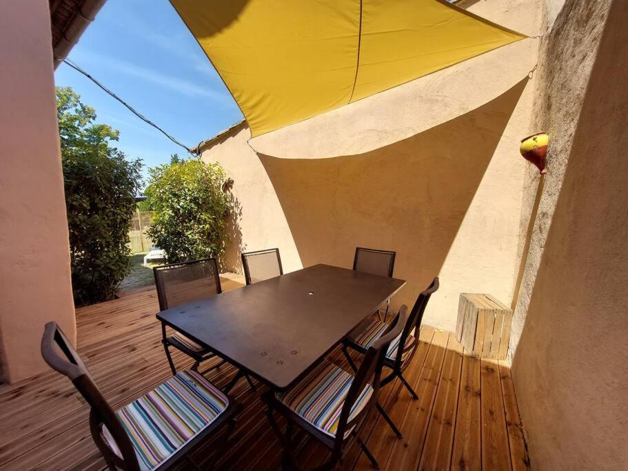 Maison De Cesar Saint-Saturnin-lès-Apt Esterno foto