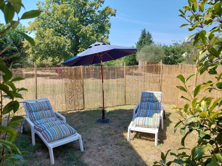 Maison De Cesar Saint-Saturnin-lès-Apt Esterno foto